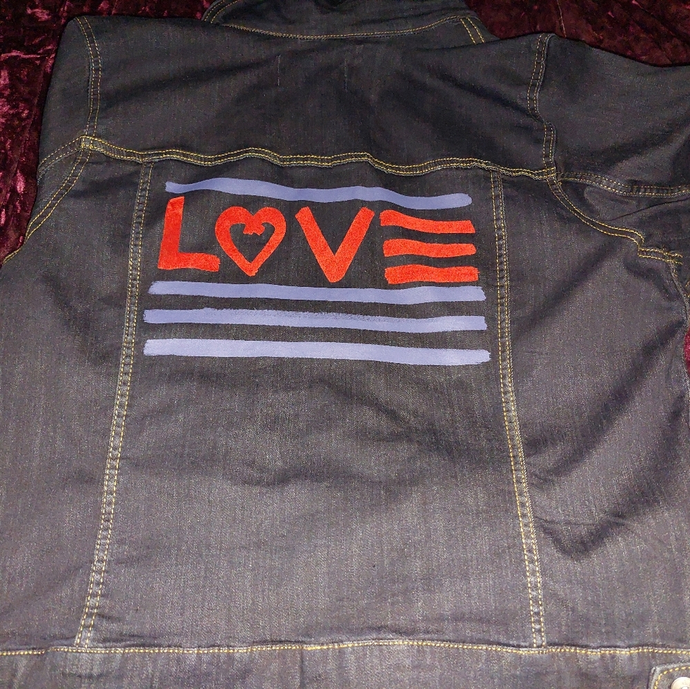 Jean jacket - Picture 2 of 3